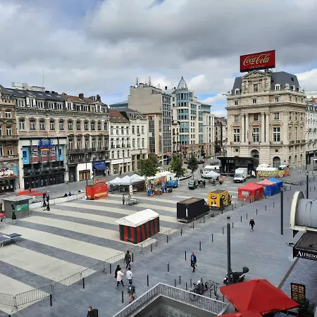 Super Central In Brussels-2